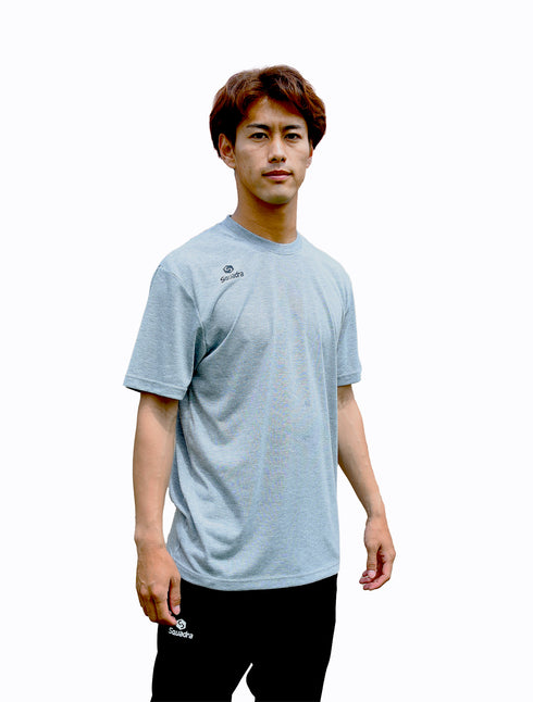 スクアドラ / コットンタッチドライTシャツ (SQロゴ) 吸水速乾 吸汗速乾 蒸れない ポリエステル 100% 汗染み できない すぐ乾く テックウェア スポーツウェア ジム 普段着 筋トレ メンズ おしゃれ かっこいい